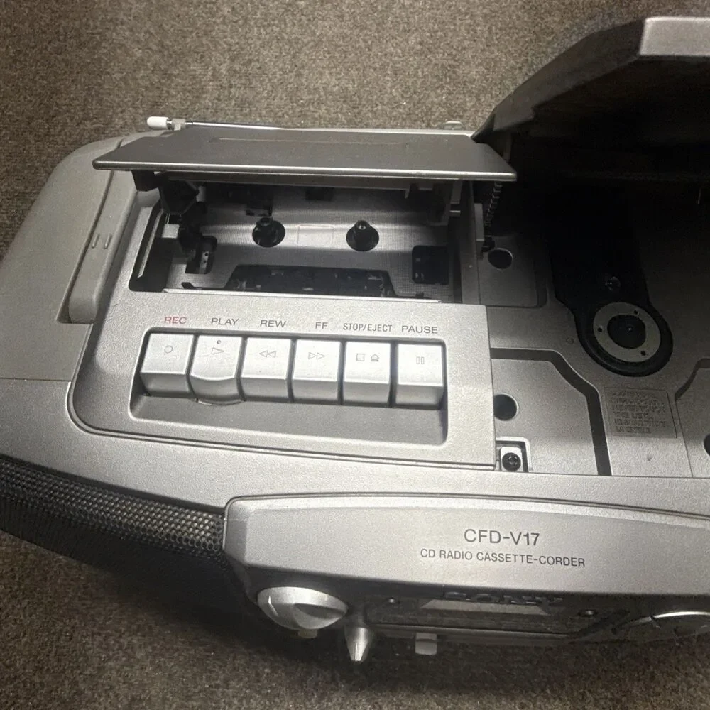 Sony cfd v17
